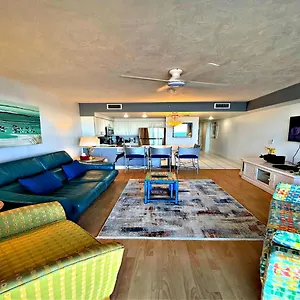 Vacation In Comfort And Luxury - 1 Bedroom Direct Oceanfront - Wyndham Ocean Walk 1007 Apartment